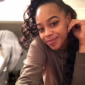 Meet your Posher, Arikah